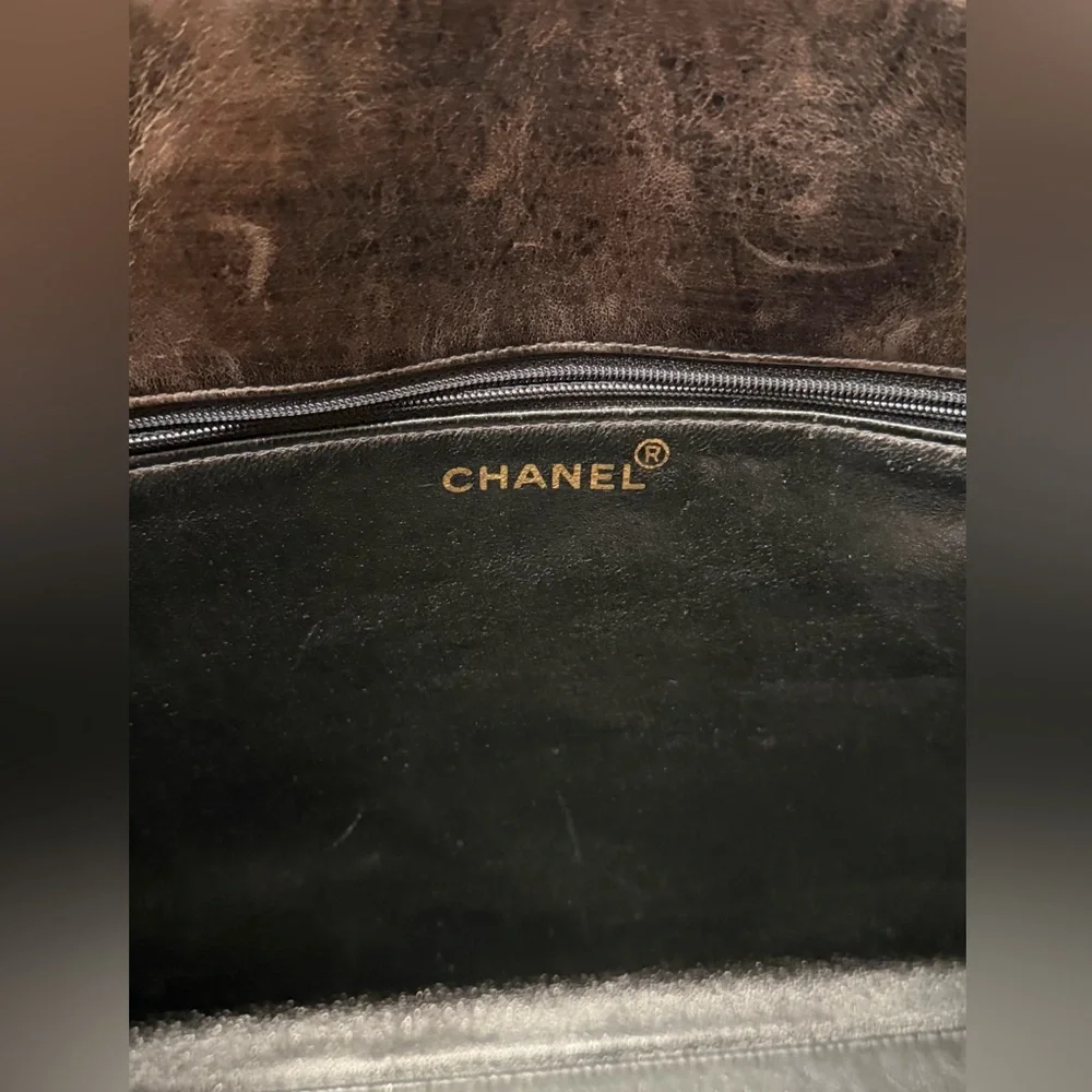 Chanel Timeless Grand Shopping Tote - Picture 13 of 16